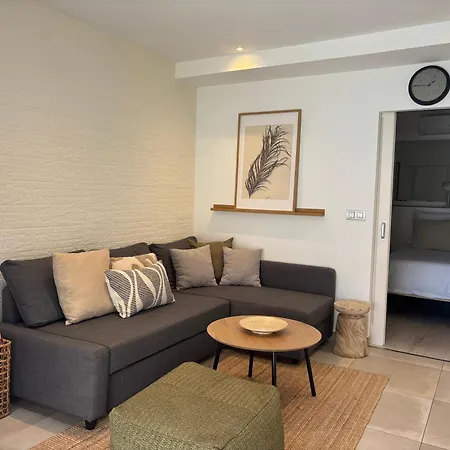 Parque Golf La Maison 24 Maspalomas Apartamento *